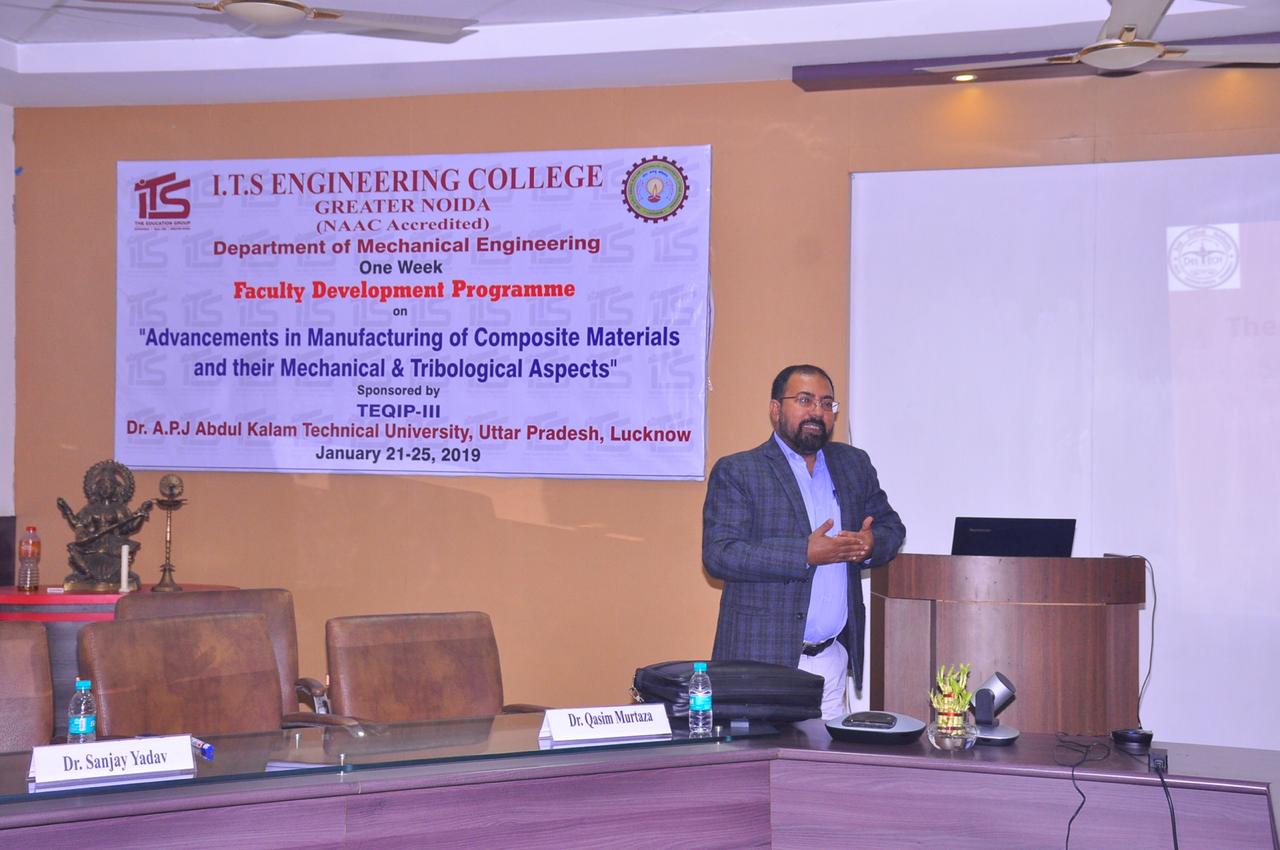 आईटीएस इंजीनियरिंग कॉलेज में शिक्षक विकास कार्यक्रम का आयोजन