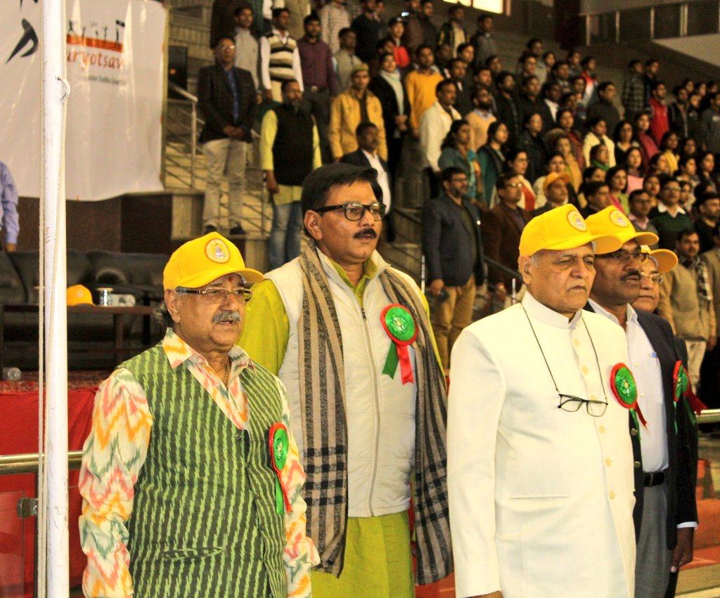 गौतमबुद्ध यूनिवर्सिटी में शौर्योत्सव खेल प्रतियोगिता में हुए पुरुस्कार वितरण